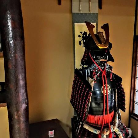 京都二条城近く京町屋120年の歴史に泊まる Luaran gambar