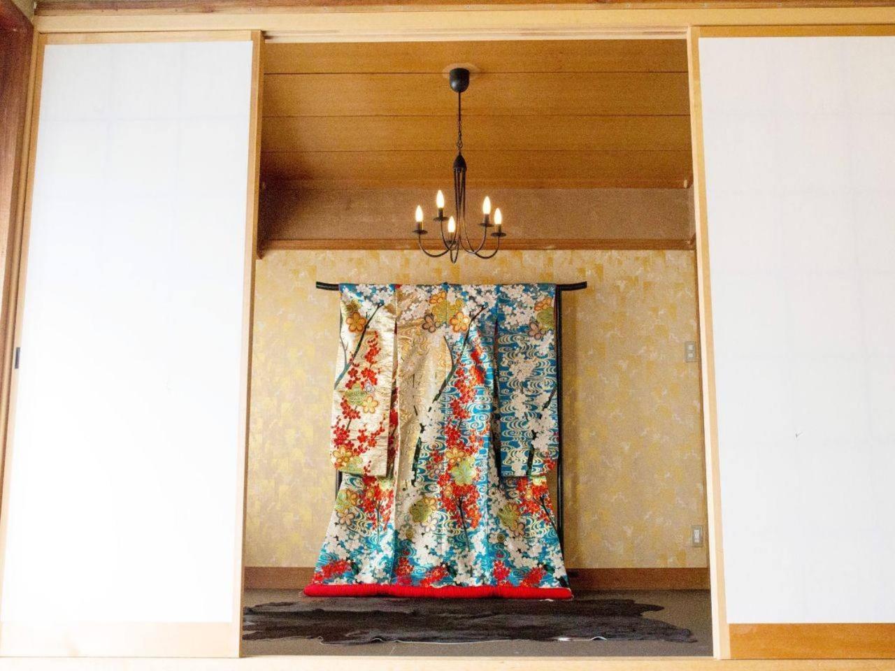 京都二条城近く京町屋120年の歴史に泊まる Luaran gambar