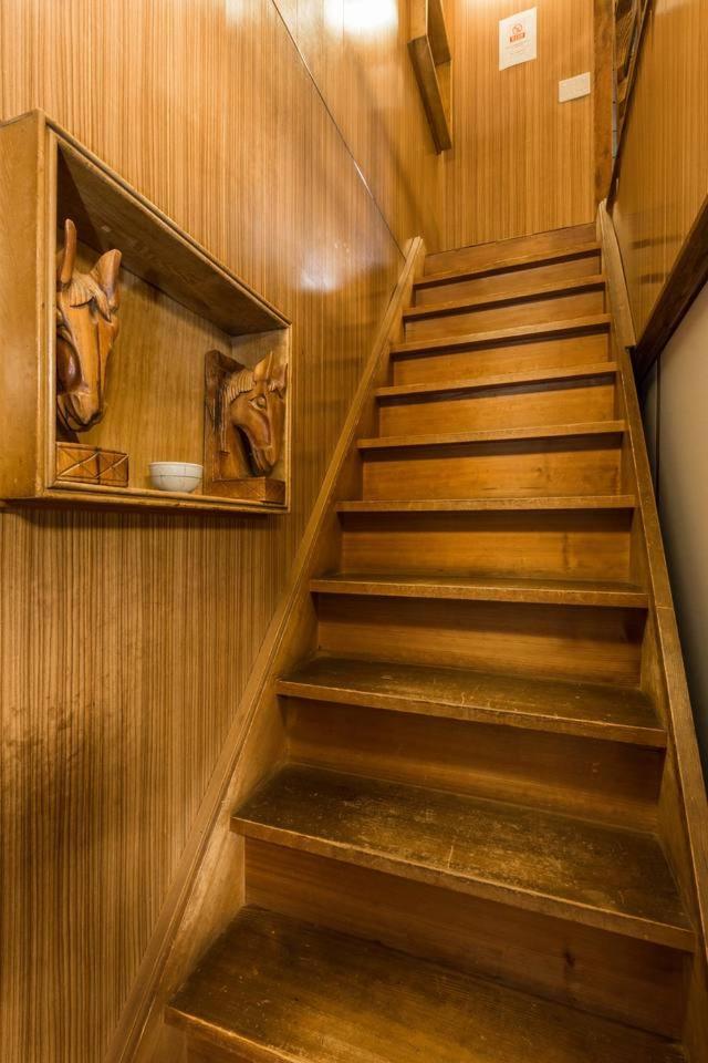 京都二条城近く京町屋120年の歴史に泊まる Luaran gambar